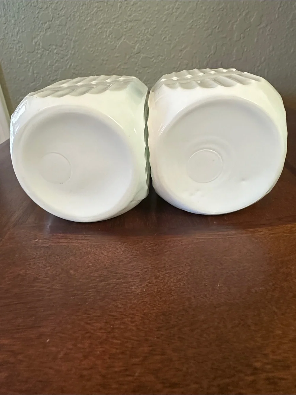 Vintage 1930s Anchor Hocking Vitrock White Milk Glass Range Shakers - Set of 2